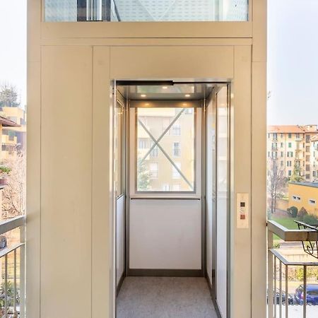 Modern Apartment In Milano Centrale Next To Metro M5 - Sarca 73 Bagian luar foto
