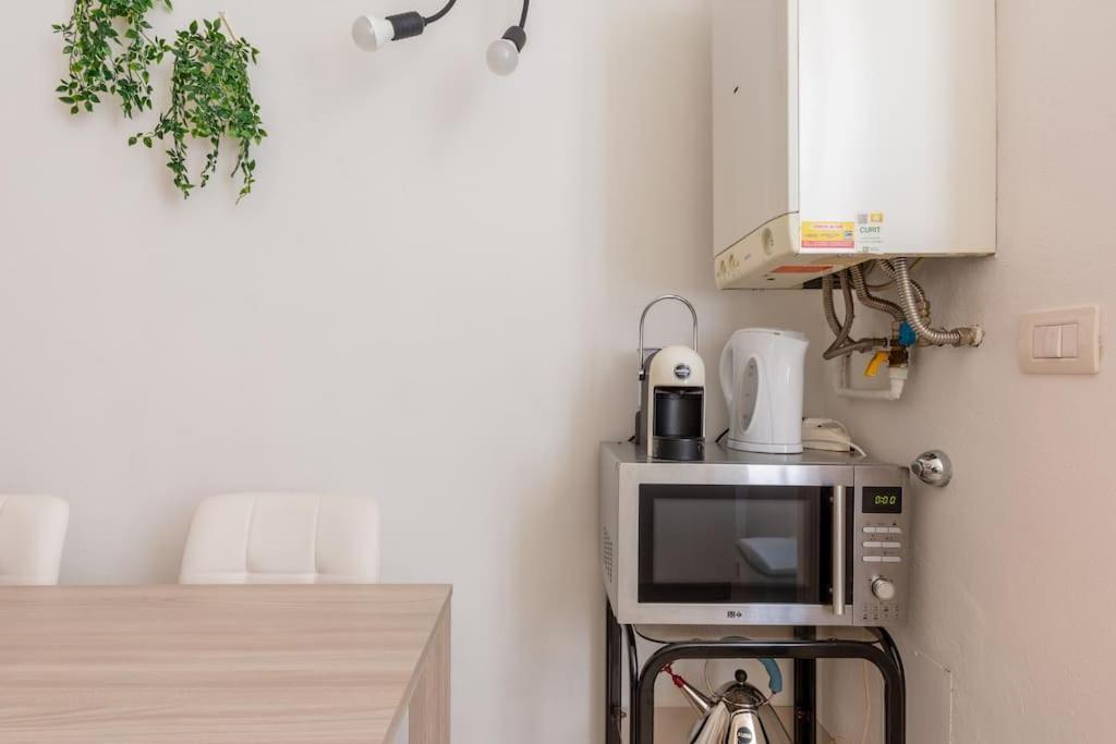Modern Apartment In Milano Centrale Next To Metro M5 - Sarca 73 Bagian luar foto