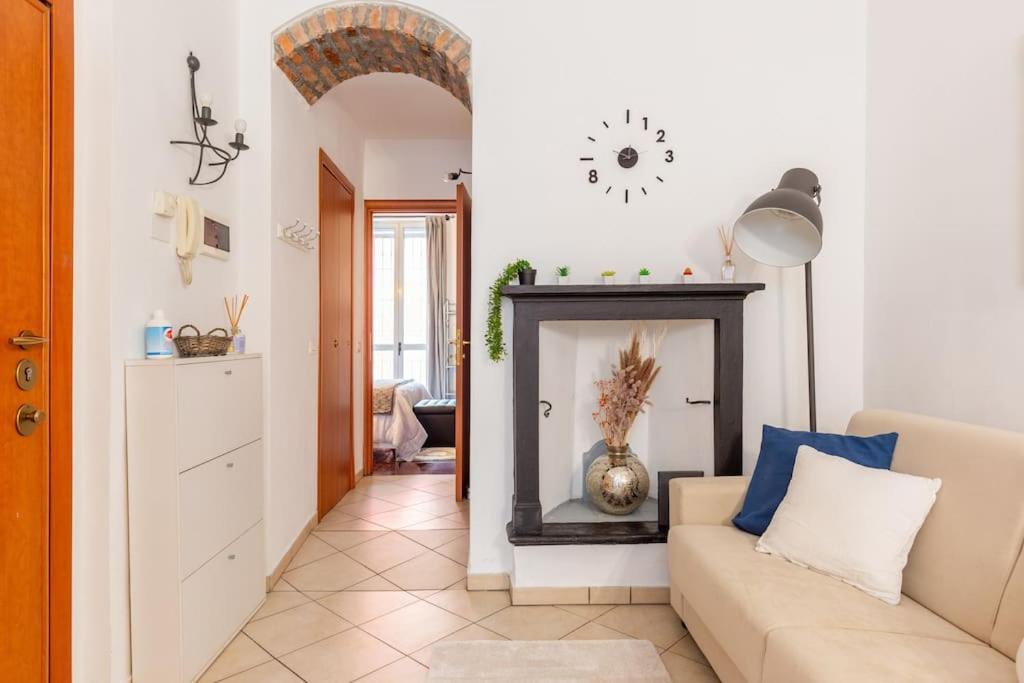 Modern Apartment In Milano Centrale Next To Metro M5 - Sarca 73 Bagian luar foto